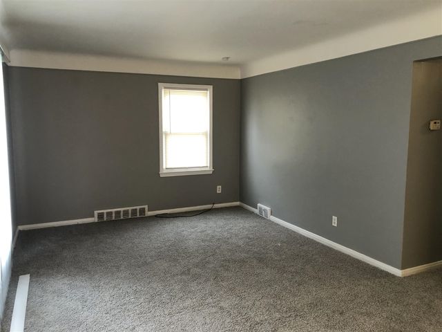 20503 Centralia, Redford, MI 48240