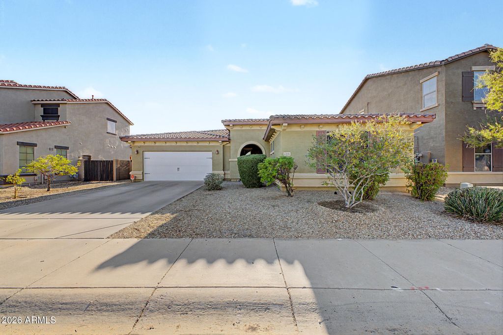 1898 S 160TH Lane, Goodyear, AZ 85338 — photo 5