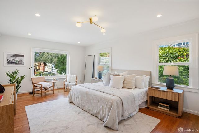 1135 Portola Drive, San Francisco, CA 94127