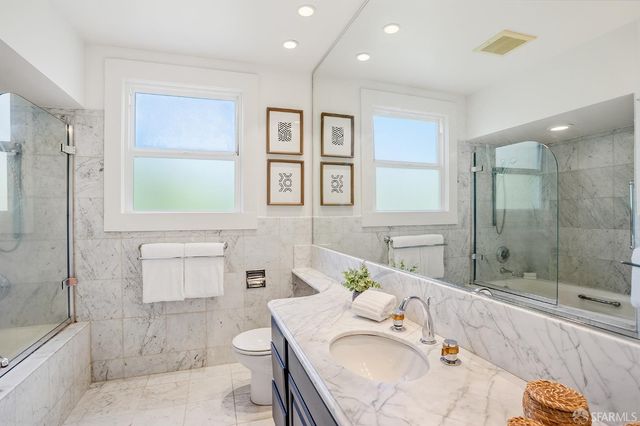 1135 Portola Drive, San Francisco, CA 94127