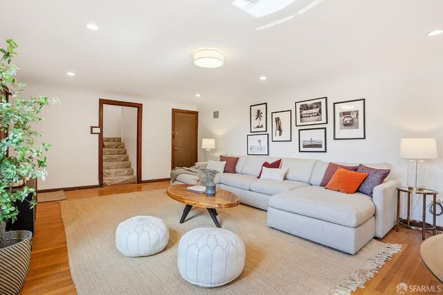 1135 Portola Drive, San Francisco, CA 94127