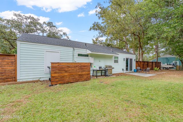 2703 Jones Avenue, Beaufort, SC 29902