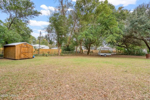 2703 Jones Avenue, Beaufort, SC 29902