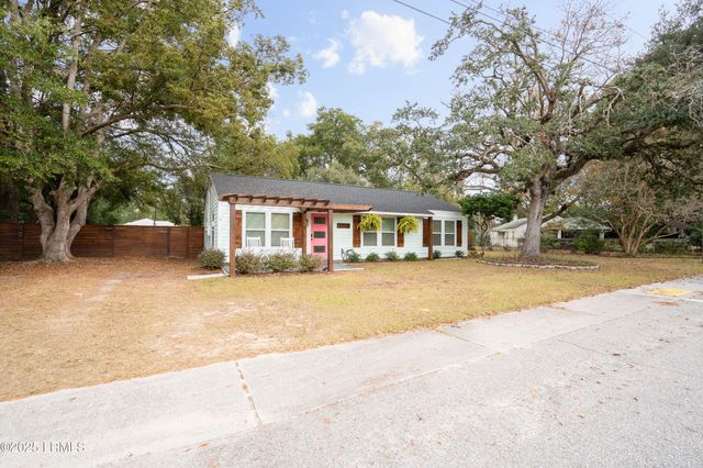 2703 Jones Avenue, Beaufort, SC 29902