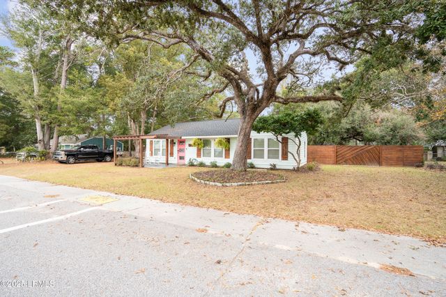 2703 Jones Avenue, Beaufort, SC 29902
