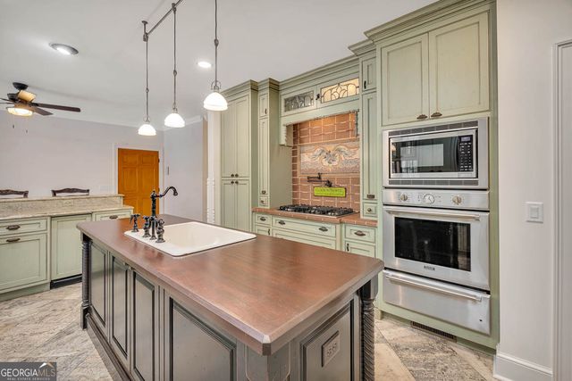 210 Settlers Road, St. Simons, GA 31522