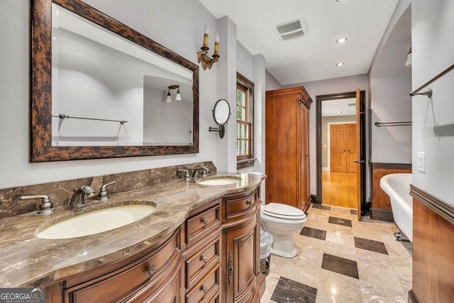 210 Settlers Road, St. Simons, GA 31522