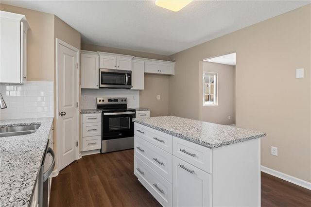 5011 Emberly Drive, Mcleansville, NC 27301