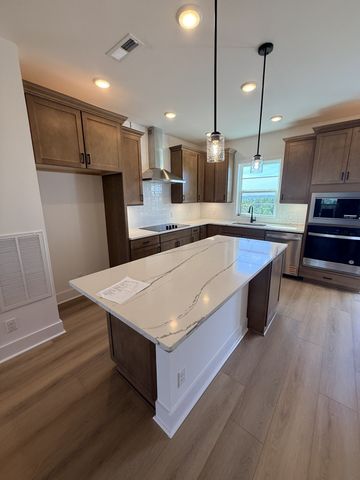 112 Scenic Pass, Nashville, TN 37218
