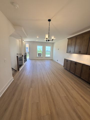 112 Scenic Pass, Nashville, TN 37218