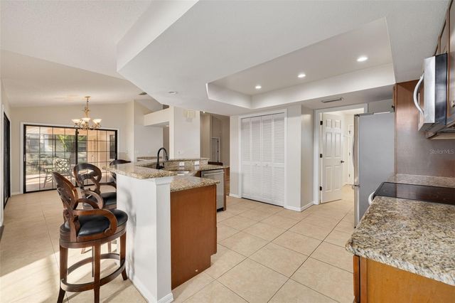 470 HICKORYNUT AVENUE, Oldsmar, FL 34677