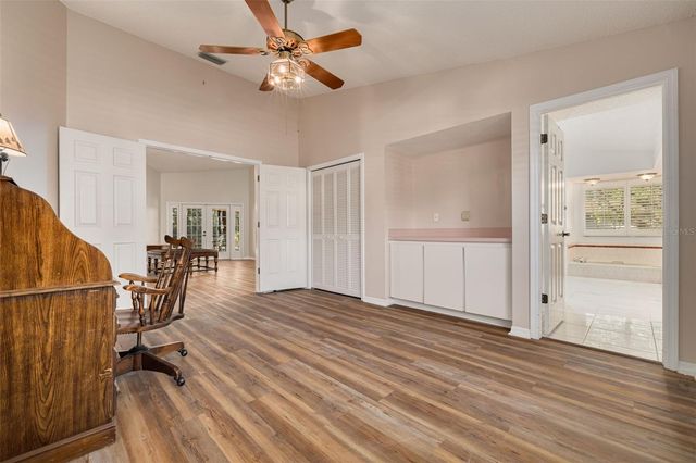 470 HICKORYNUT AVENUE, Oldsmar, FL 34677