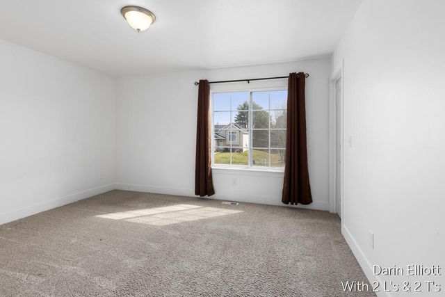 749 Pine Ridge Drive, Belding City, MI 48809