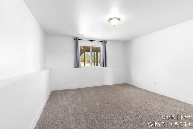 749 Pine Ridge Drive, Belding City, MI 48809