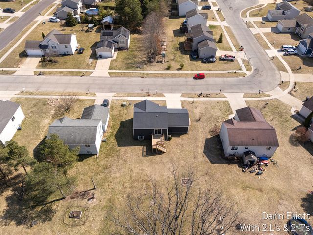 749 Pine Ridge Drive, Belding City, MI 48809