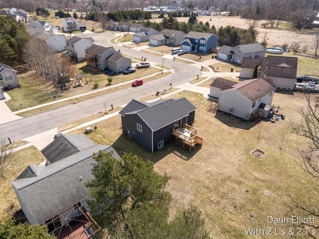 749 Pine Ridge Drive, Belding City, MI 48809