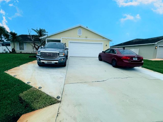 262 SW Parish Terrace, Port St. Lucie, Port St Lucie, FL 34984