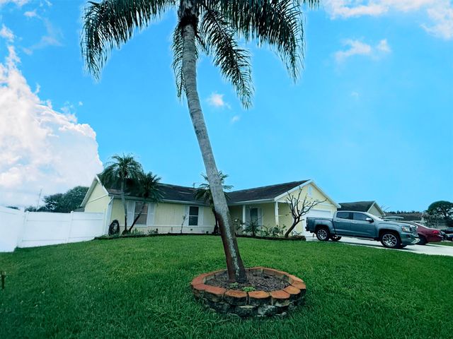 262 SW Parish Terrace, Port St. Lucie, Port St Lucie, FL 34984