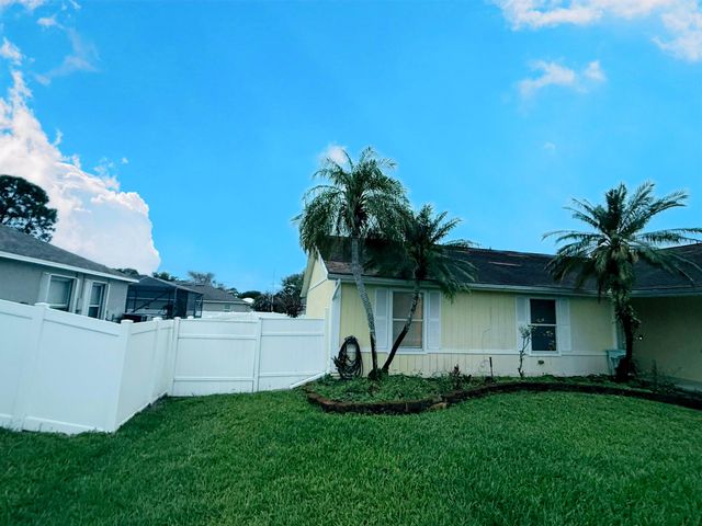 262 SW Parish Terrace, Port St. Lucie, Port St Lucie, FL 34984