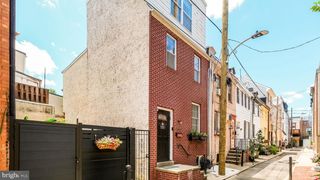 602 CLYMER ST, Philadelphia, PA 19147