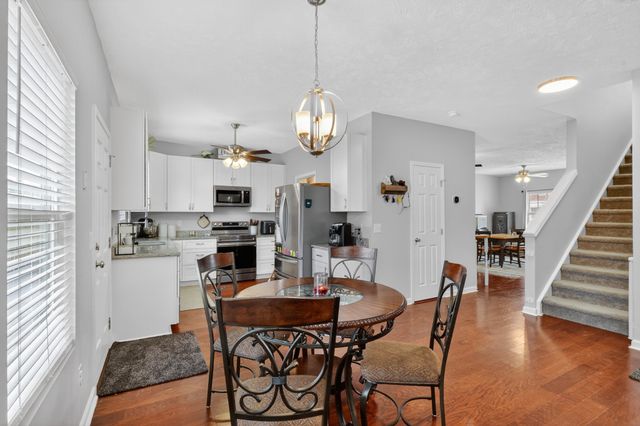 76 Suggs Dr, Lebanon, TN 37087