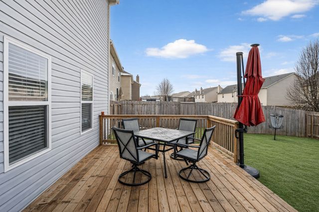 76 Suggs Dr, Lebanon, TN 37087