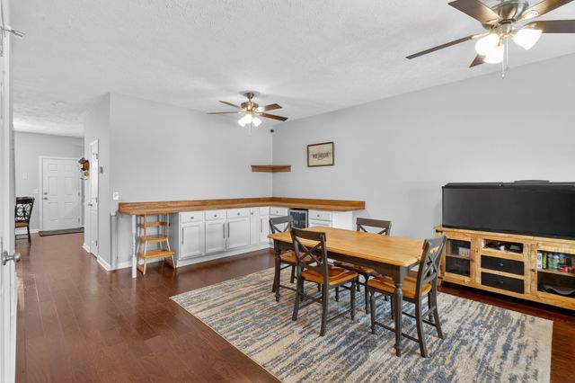 76 Suggs Dr, Lebanon, TN 37087