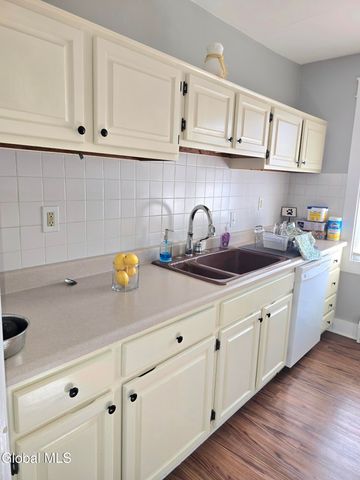 31 Terrace Avenue 2, Albany, NY 12203