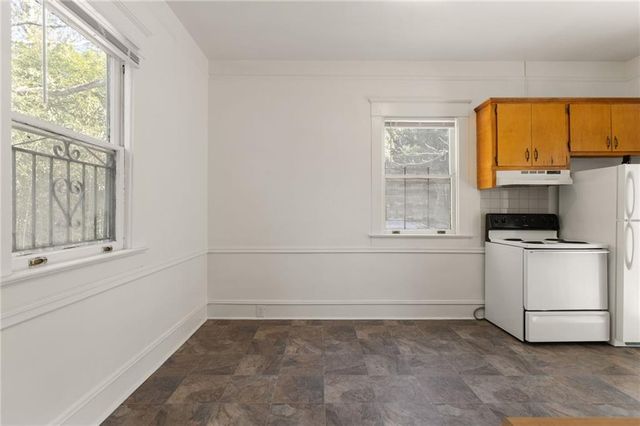 120 S Candler Street, Decatur, GA 30030