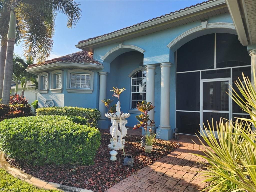 228 SE 30th TER, CAPE CORAL, FL 33904 — photo 2