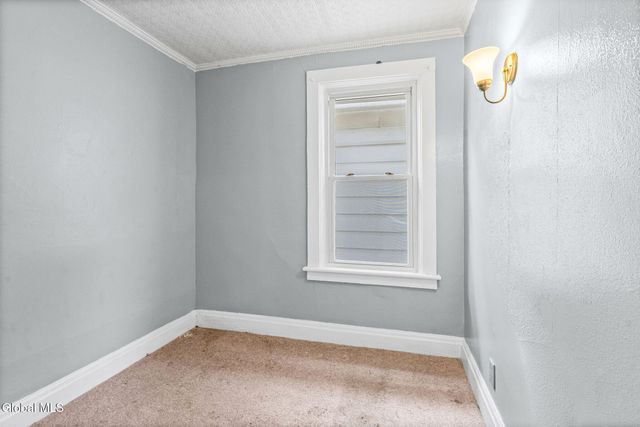 1526 5th Avenue, Watervliet, NY 12189