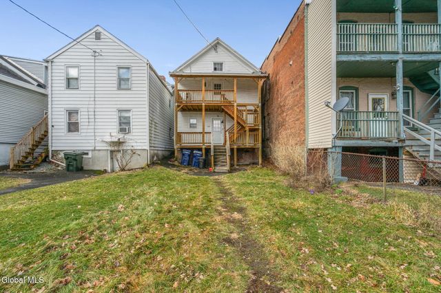 1526 5th Avenue, Watervliet, NY 12189