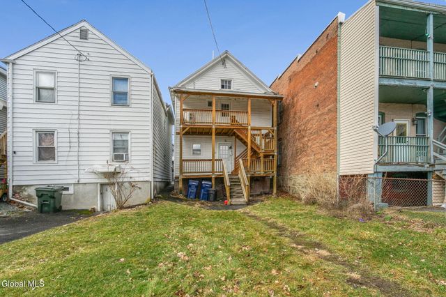 1526 5th Avenue, Watervliet, NY 12189