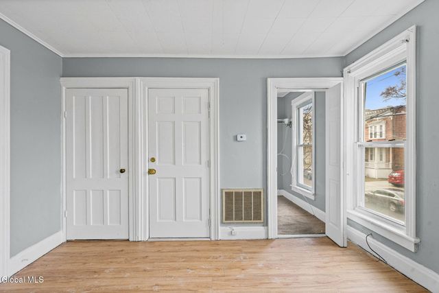 1526 5th Avenue, Watervliet, NY 12189