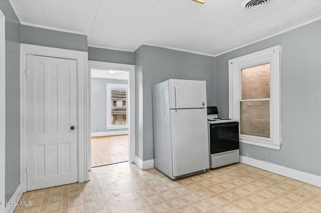 1526 5th Avenue, Watervliet, NY 12189