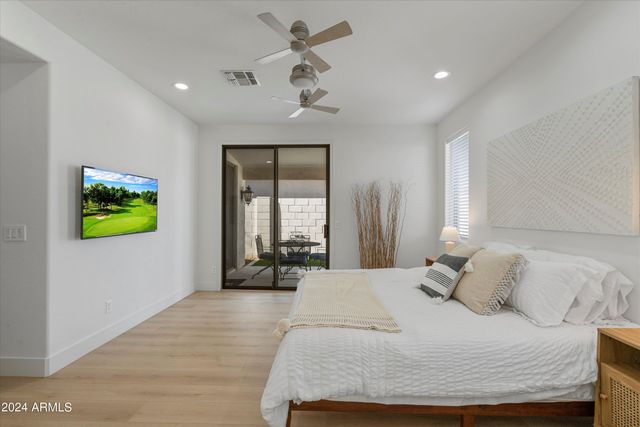 1084 E SUSAN Lane, Tempe, AZ 85288