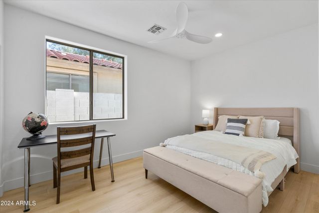 1084 E SUSAN Lane, Tempe, AZ 85288