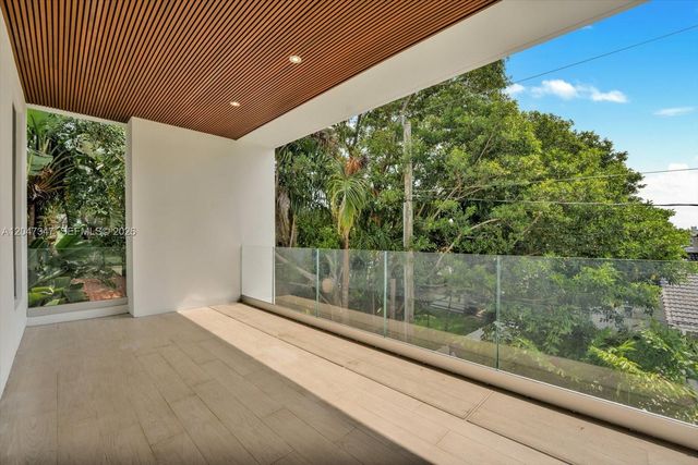 7701 Coquina Drive, North Bay Village, FL 33141