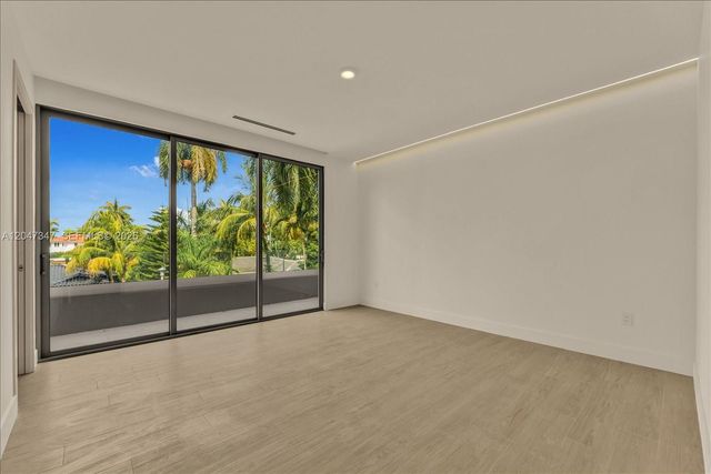 7701 Coquina Drive, North Bay Village, FL 33141