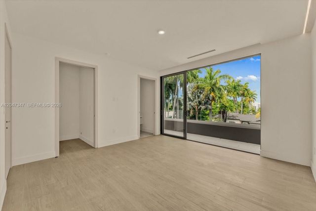 7701 Coquina Drive, North Bay Village, FL 33141