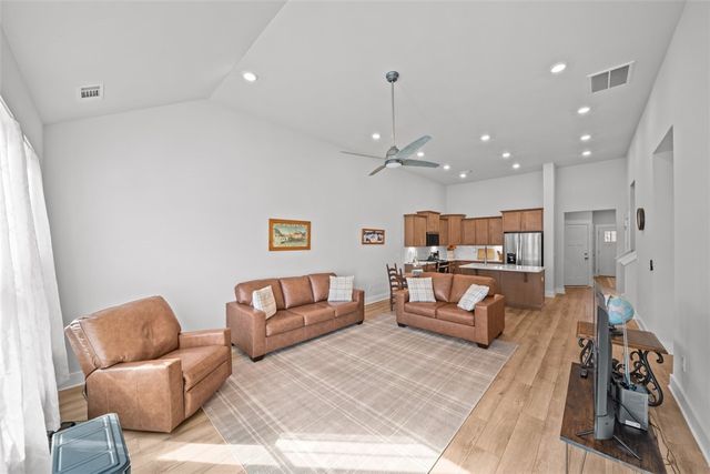 327 Grange Valley Lane, Central, SC 29630