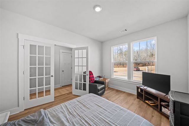 327 Grange Valley Lane, Central, SC 29630