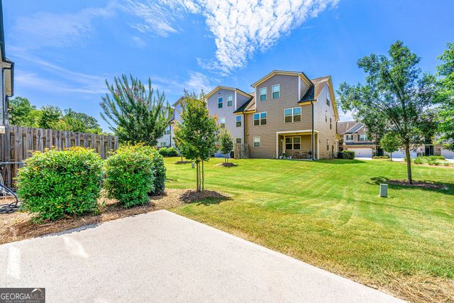 8295 Village Place, Suwanee, GA 30024