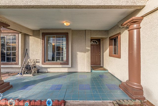 6718 W CATALINA Drive, Phoenix, AZ 85033