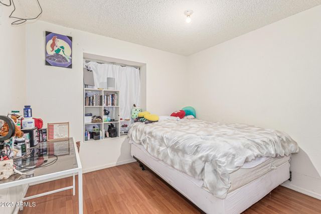 6718 W CATALINA Drive, Phoenix, AZ 85033