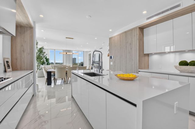 495 E Royal Palm Road 601, Boca Raton, FL 33432