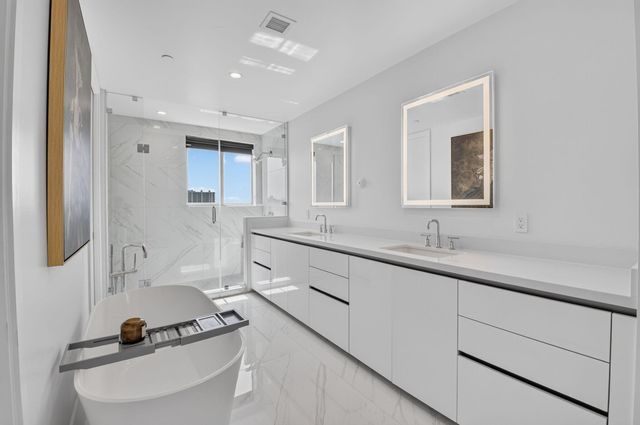 495 E Royal Palm Road 601, Boca Raton, FL 33432