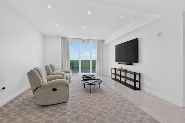 495 E Royal Palm Road 601, Boca Raton, FL 33432