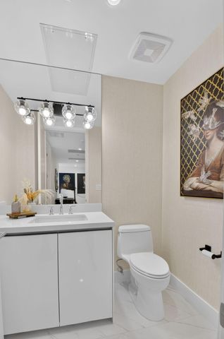 495 E Royal Palm Road 601, Boca Raton, FL 33432