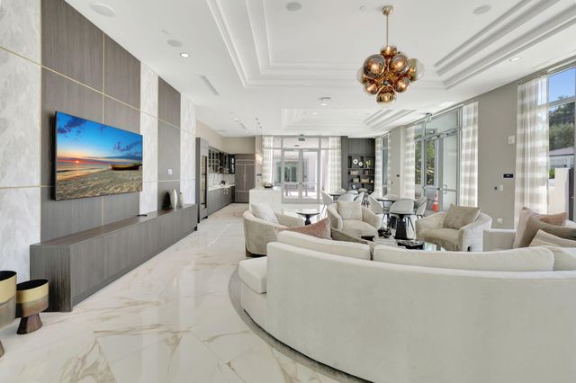 495 E Royal Palm Road 601, Boca Raton, FL 33432